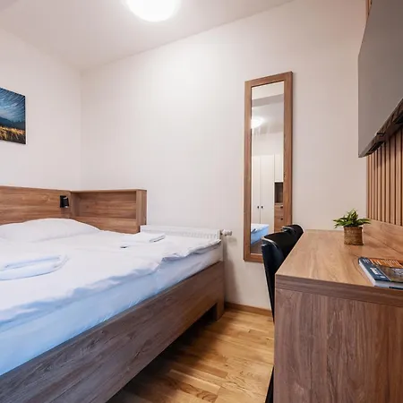Πανσιόν Mlyn Restauracia & 3*